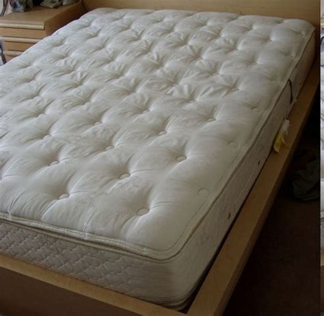 choose mattress  bed interior design blogs