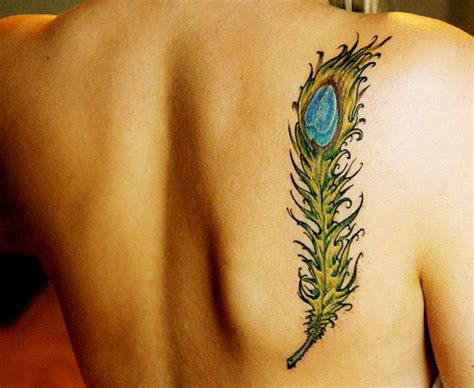 Tattoo Designs Feather Tattoos