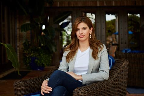 ex breitbart reporter michelle fields moves to huffington post the