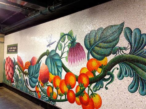nyc subway stations  show stopping tile art nyc subway art