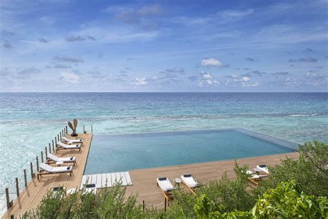 jw marriott maldives resort spa   deluxe