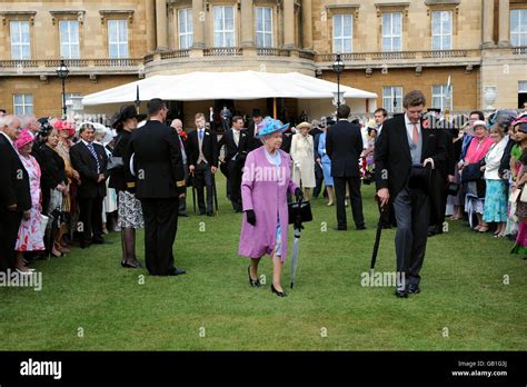 Britain S Queen Elizabeth Ii Hosts A Garden Party In The Grounds Of