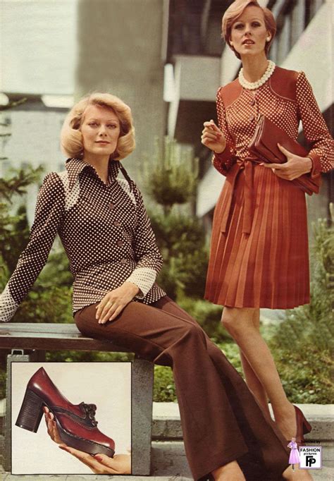 Mid 70s Office Attire One On Left Really Common For Middle Aged Women