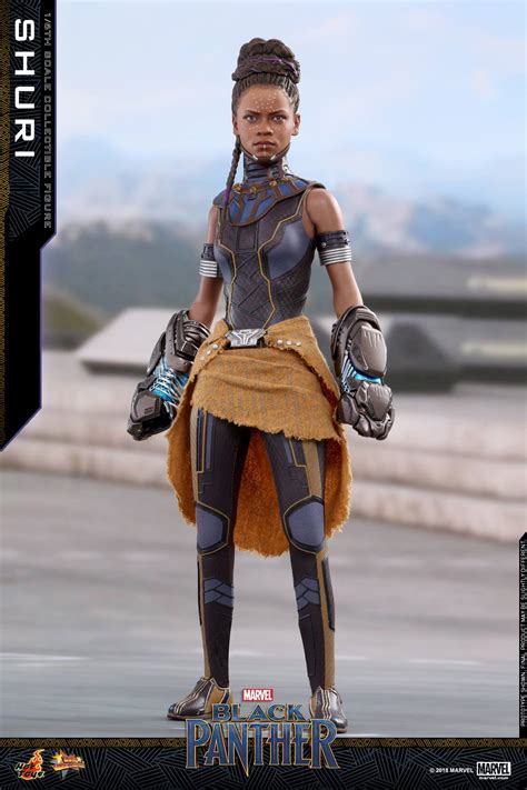 Black Panther Shuri 1 6 Scale Figure By Hot Toys The