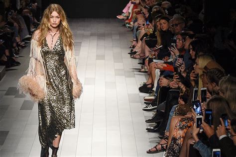 You Can Attend A New York Fashion Week Show — For 500 To 1 5k
