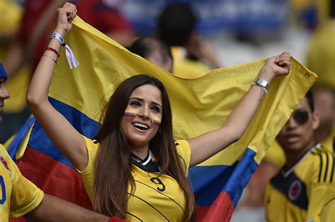 World Cup Girls Sexy Fans Strutting Their Stuff In Russia Daily Star