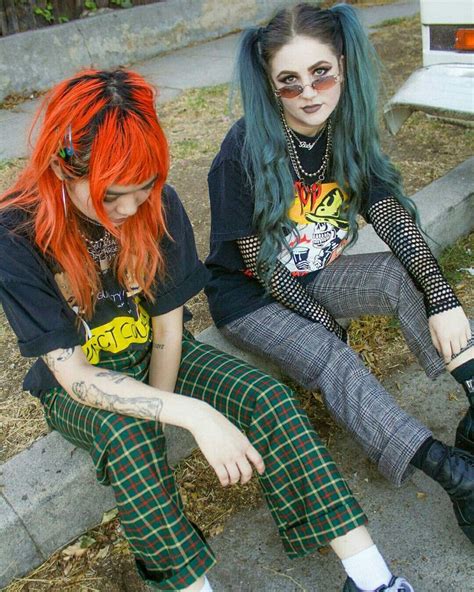 Pinterest Iiiannaiii Edgy Fashion Grunge Fashion Punk Outfits