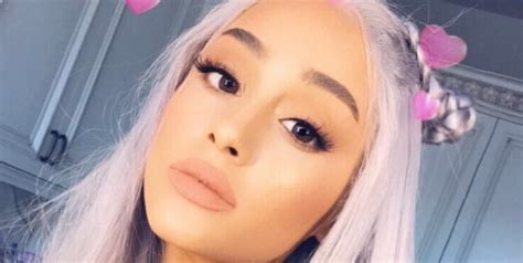 Ariana Grande Debuted A Shocking Silvery New Hair Color