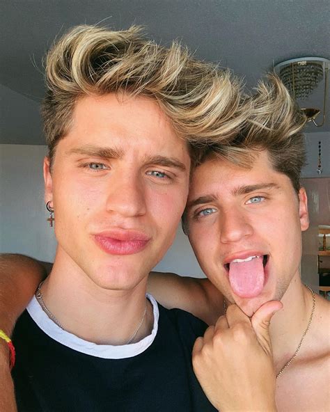 Pin By Alejandra Hemmings On Martinez Twins Ivan Martínez Martinez