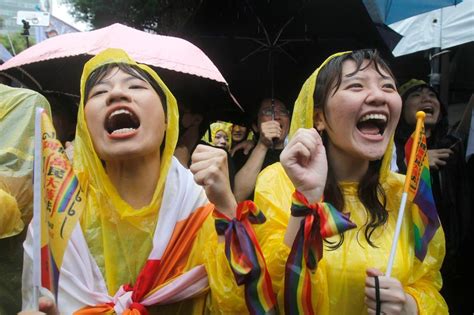 taiwan becomes asia s first country to legalise same sex