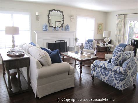 classic casual home living room white blue  white living room