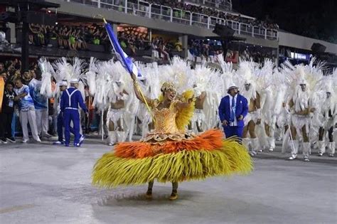 pin de tiago de nardi em carnaval brasil  em  carnaval brasil carnaval