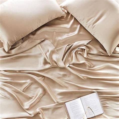 Benefits And Advantages Of Silk Bedding