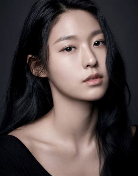 생각하는 표정 🥰😍 In 2020 Seolhyun Kim Seol Hyun Korean Girl