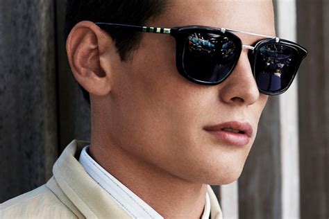 how to choose sunglasses for your face shape modern men s guide