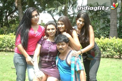 b4 marriage photos tamil movies photos images gallery stills
