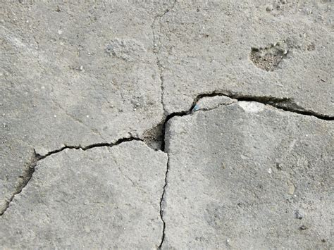 repair cracks  poured concrete slabs devooght