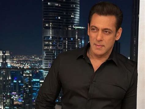 Salman Khan Death Threat Mumbai Police Issues Lookout Notice Against