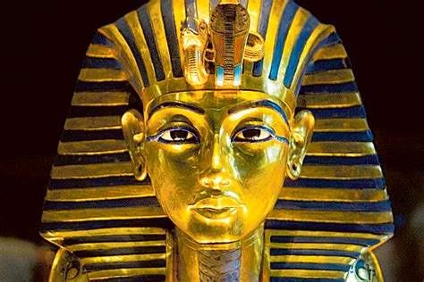 8 Officials To Face Trial Over King Tut Mask