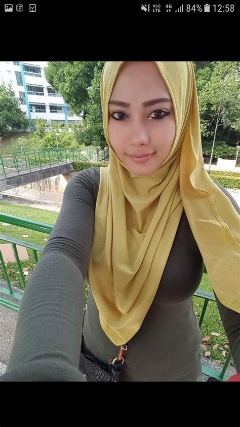 awek melayu jilboobs