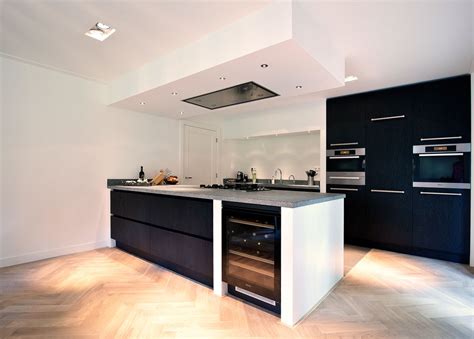strakke keuken wat een ruimte moderne keukens keuken inspiratie keuken