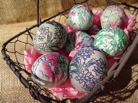 fun  simple ways  decorate eggs  easter delight   simple