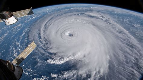 climate change  making hurricanes stronger researchers find   york times