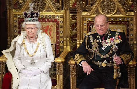 queen elizabeth to bid farewell to prince philip