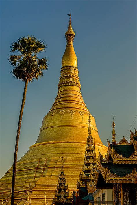 golden opportunity  save shwedagon pagodas acclaimed dome eos
