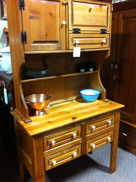 pine kitchen cabinet   dealer   jesse james antique mall