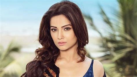 Adaa Khan To Be A Guest On India S Next Superstars Finale