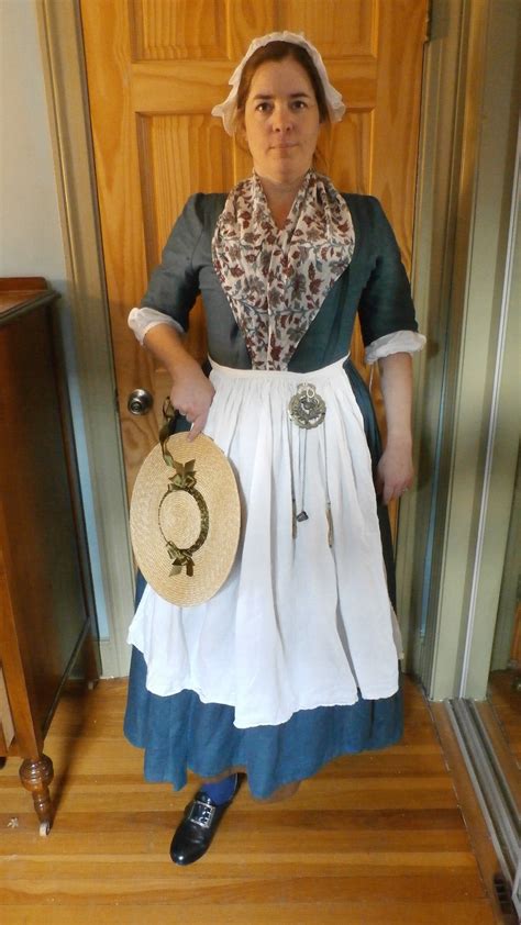 Dressing For History Teaching In Eighteenth Century