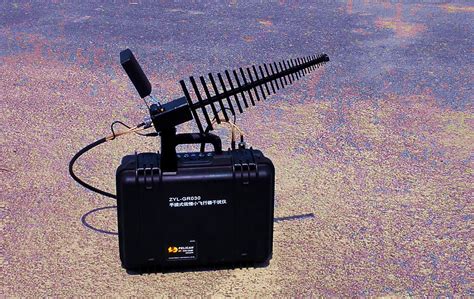 rf power handheld drone jammer ghz  jamming frequency