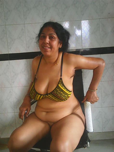 Meena Bhabhi Sexy Open Big Boobs Photo Gallery Porn Pics Sex Photos