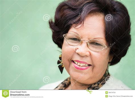 mature black woman with glasses ebony glasses popular latest curvaceous