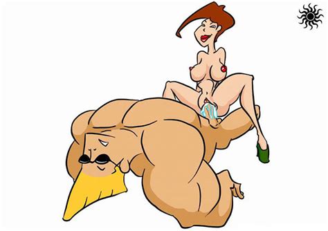 suzy getting hard fucked by terrified johnny bravo pichunter