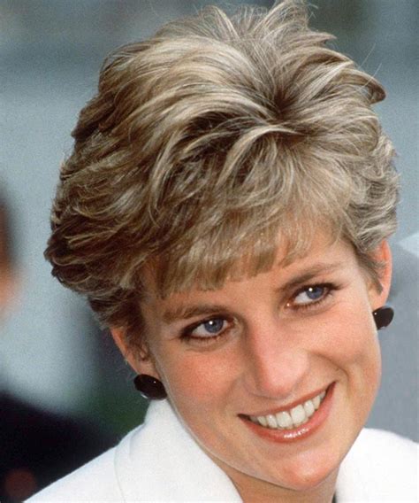 The Story Behind Princess Diana’s Hairstyle Revealed