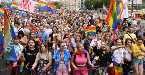 warsaw holds gay pride parade amid fears and threats in poland the new york times