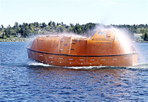 norsafe totally enclosed lifeboats telbs marine consultants limited