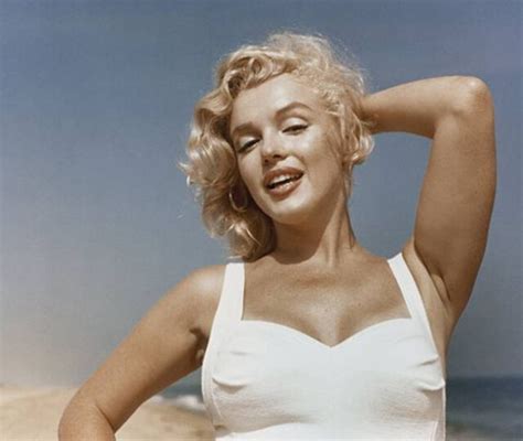 17 beautiful photos of marilyn monroe on the beach from the year 1957