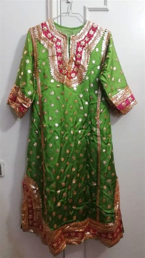 A Traditional Kashmiri Dress Pheran Hubpages