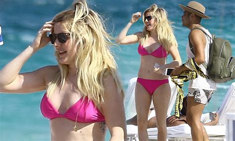 Ellie Goulding In Hot Pink Bikini While Enjoying A Beach