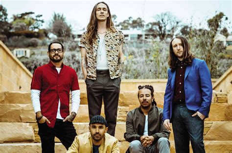 incubus   rocking mood  ph show inquirer entertainment