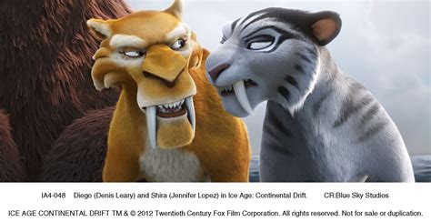 Diego Denis Leary And Shira Jennifer Lopez In Ice Age