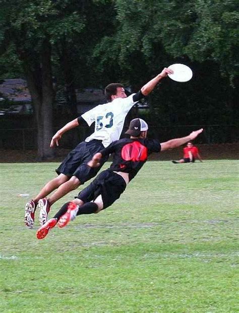 images  ultimate frisbee  pinterest flying disc plays