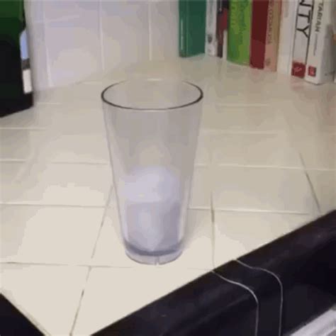 wait what the fuck is going on with this water pouring