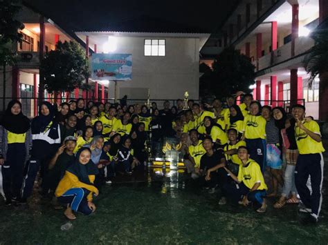 Tim Paskibra Sman 2 Subang Sabet 17 Piala – Pasundan Ekspres