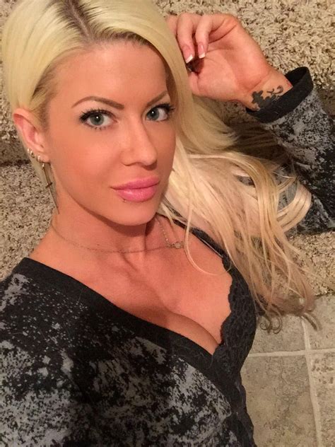 wrestler angelina love nude private photos scandal planet