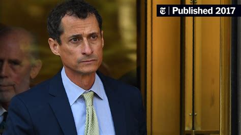 Anthony Weiner Gets 21 Months In Prison For Sexting With Teenager The