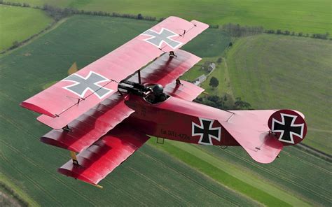 Red Barons Wwi German Fokker Triplane Rebuilt By Flying Enthusiast